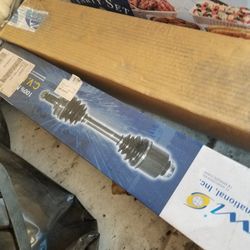Subaru Legaxy 2000 Axle