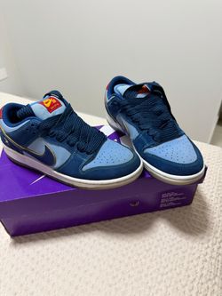 Nike SB Dunk Low