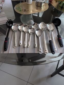 Set of utensils