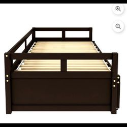 Cama Individual, With Mattress, No Bottom Bed.