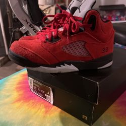 JORDAN RETRO 5