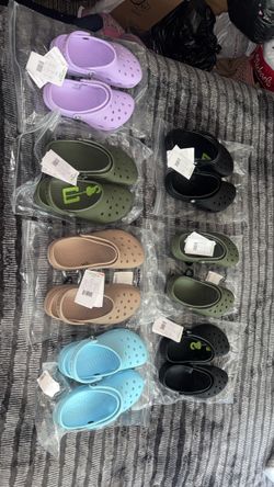CROCS