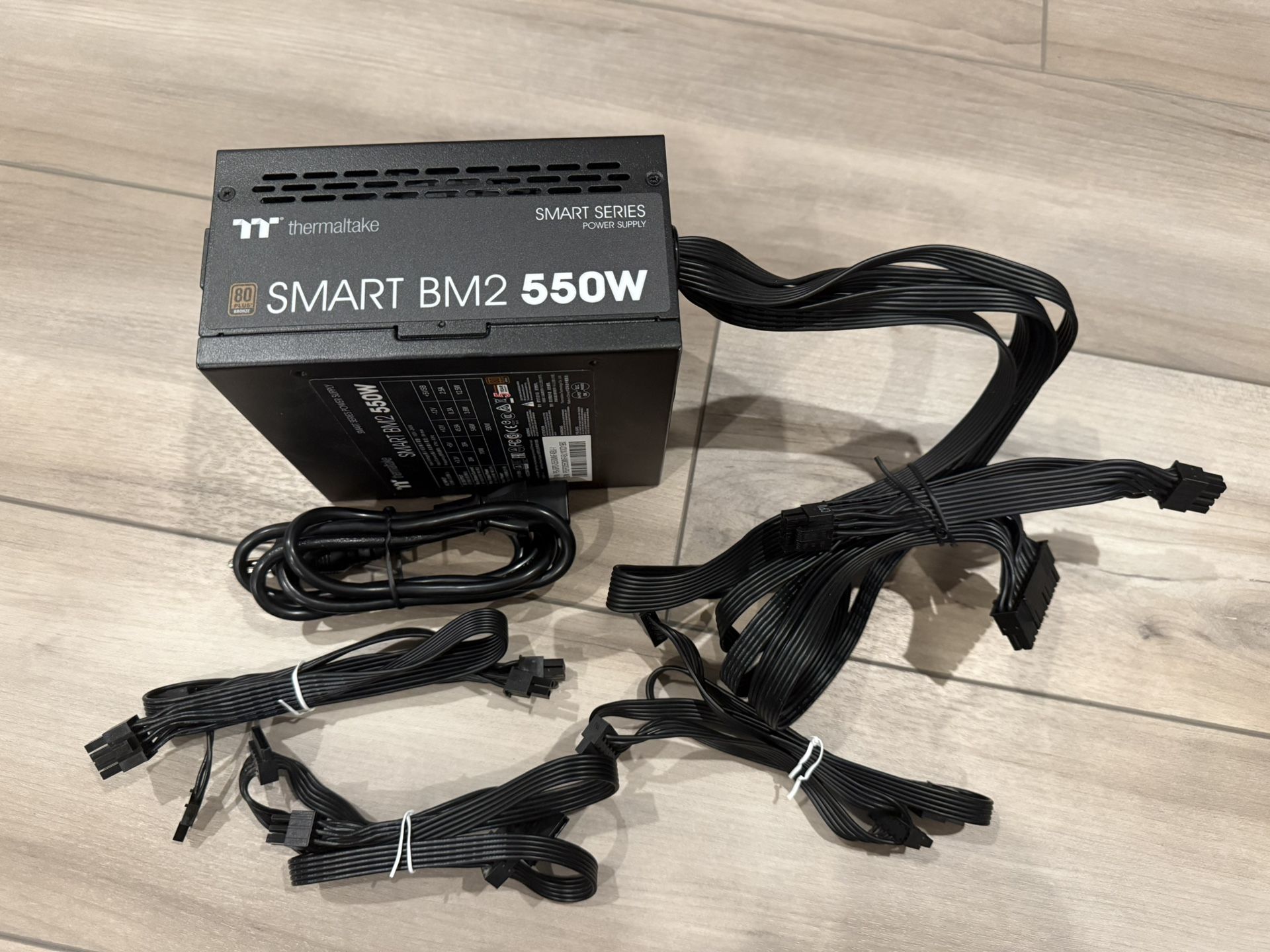 Thermaltake BM2 550W Smart Power Supply