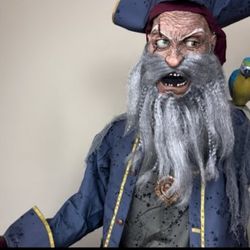 Home Depot Captain Cuts Animatronic 