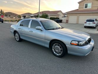 2007 Lincoln Town Car
