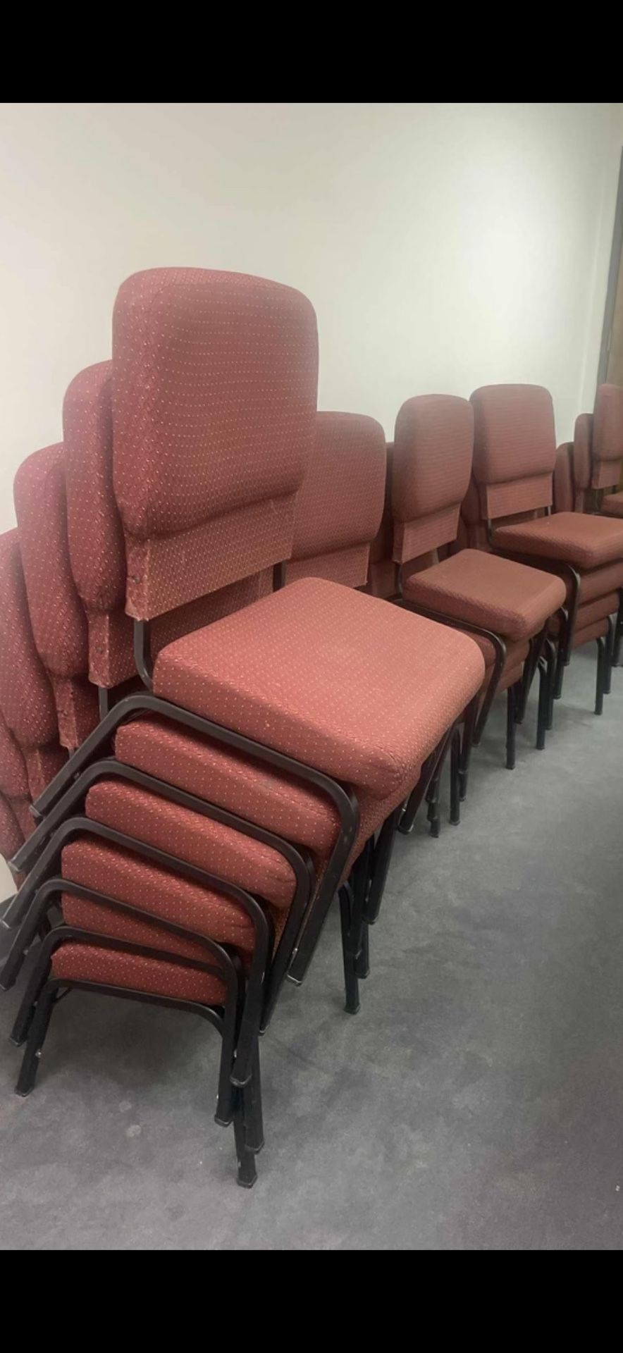 Sillas Buenas Condiciones 5 Dlrs Cada Una