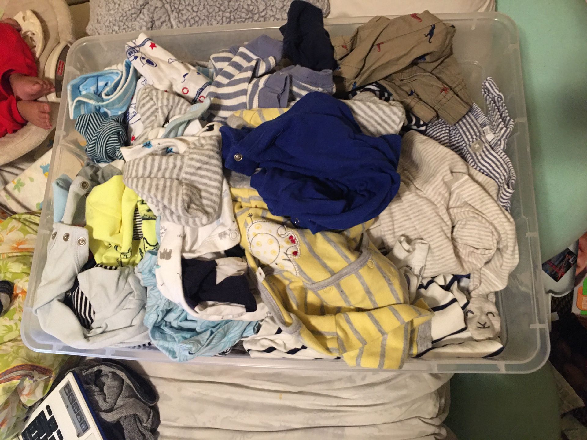 Free baby boy clothes 0-3m