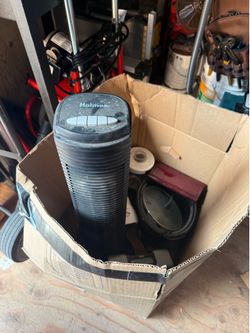 Fan, crock pot, blender, clock/radio, small wooden box
