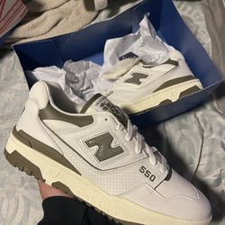 New Balance 550 ALD olive