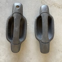 2004 Chevy Colorado Door Handles
