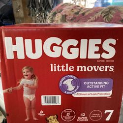 HUGGIES   SIZE    7   42    pañales