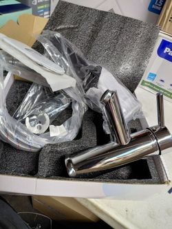 Homemystique bathroom sink faucet with drain in chrome