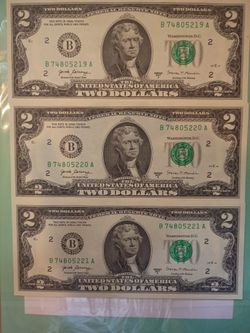 3. 2 DOLLAR BILLS SEQUENTIAL