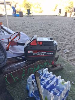 Milwaukee battery m eighteen red lithium