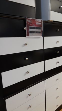 8 drawer dresser