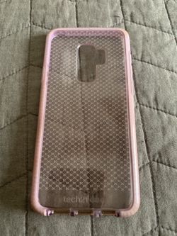 Samsung Galaxy S9+ Tech 21 case