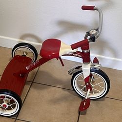 Radio Flyer trike metal