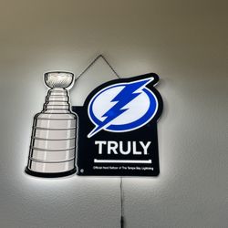 Truly Tampa Bay Lightning Neon