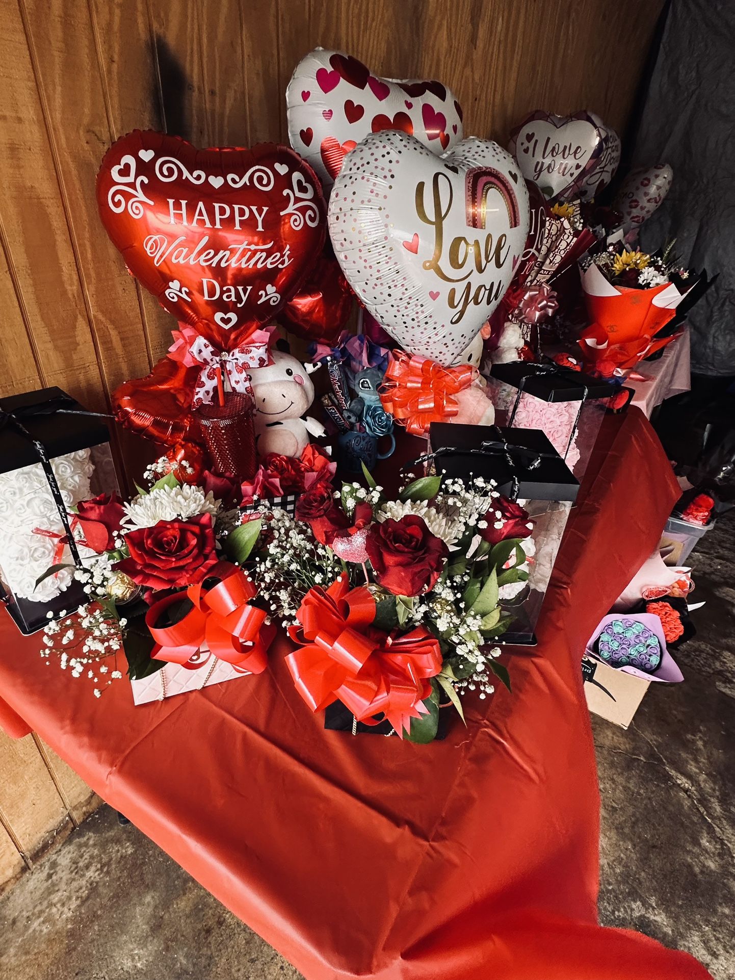Valentines Gifts 💝 natural Roses 🌹🧸 & Eternal bouquets 💐