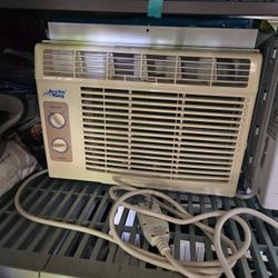 Arctic KING Window AC