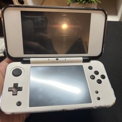 Custom 2ds XL Black And White