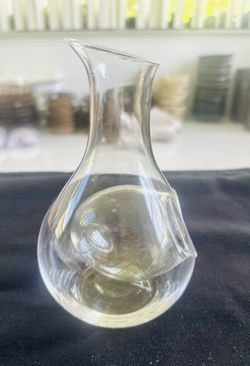 10 Oz Carafe /decanter 