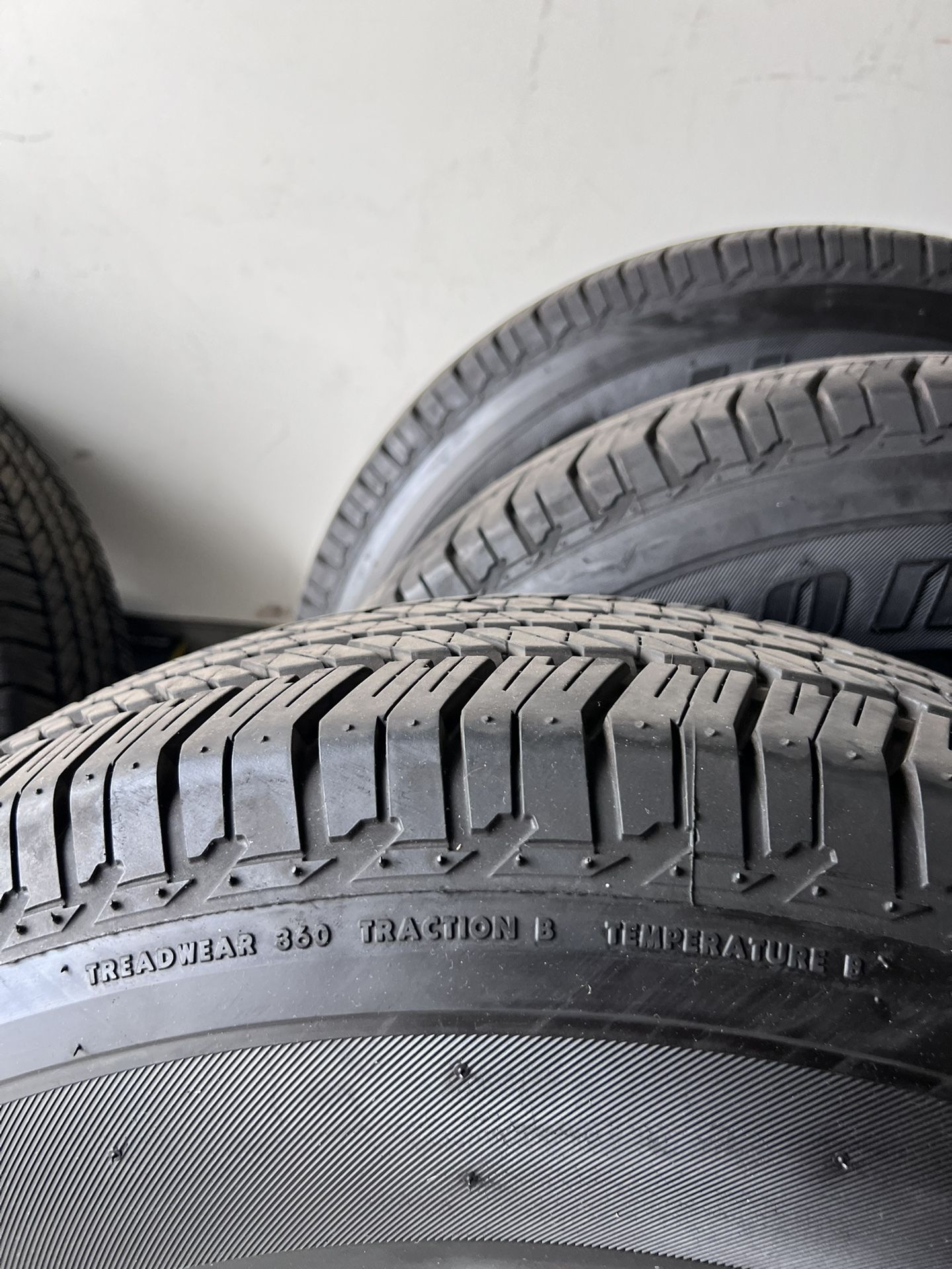 Wheels & Tires