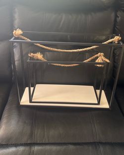 Hanging rope shelves 