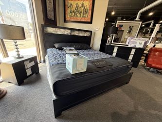 4 PC KING BEDROOM SET