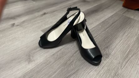 Black Peep Toe Slingback Block Heel Pumps