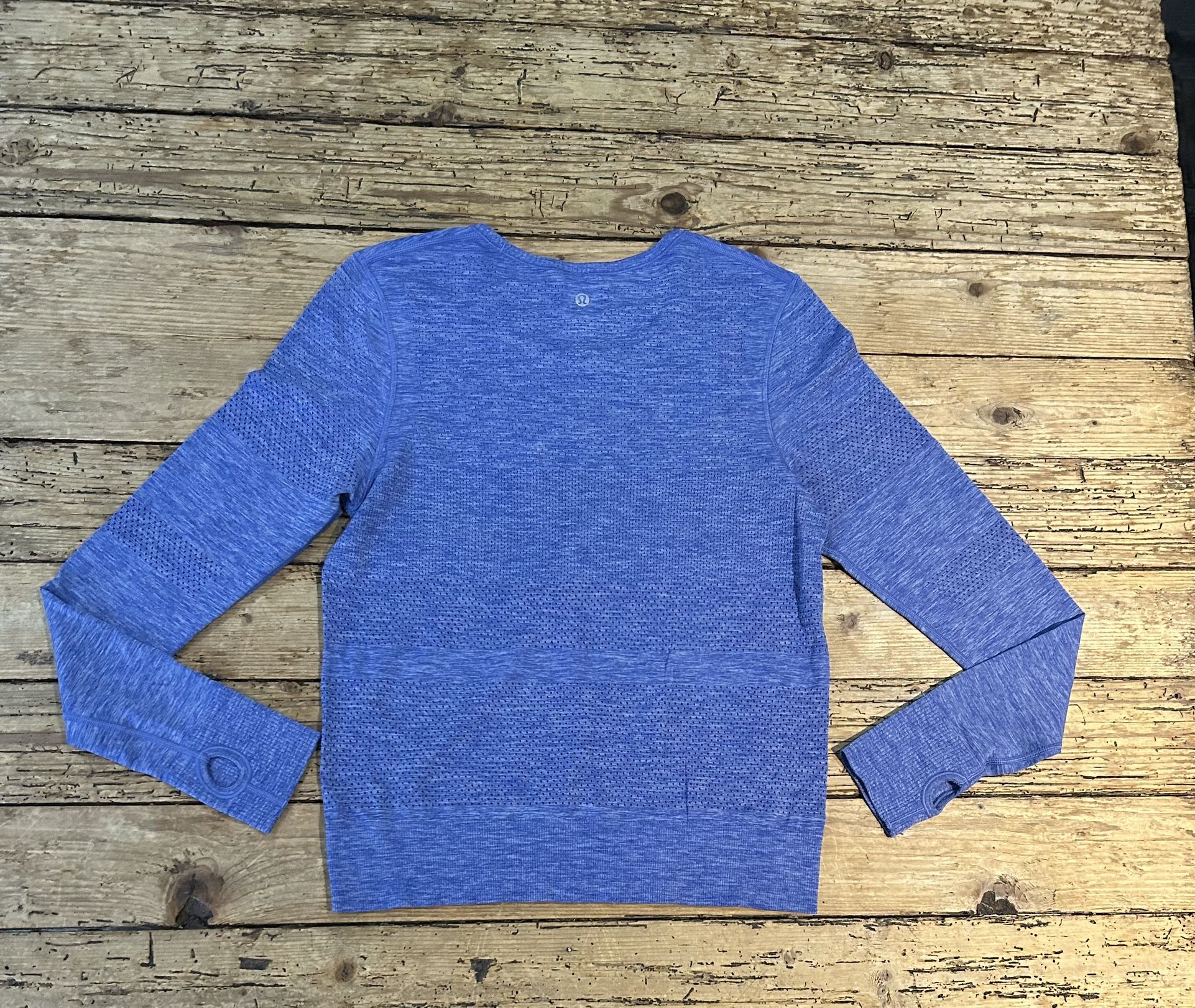 Lululemon Womens Size M Heathered Sapphire Blue Breeze By Long Sleeve II  Shoes