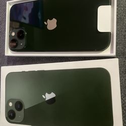 iPhone 13  Color: Green