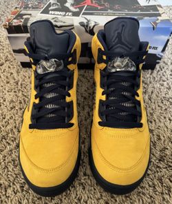 RETRO NIKE  AIR JORDAN 5 Michigan Tokyo Sample PE SZ9.5  Breds Off White Lost And Found 1 Chicago  Union Noir Tan Travis Scott Foamposite A Ma Maniere