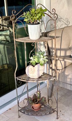 48” 3-Tier Wrought Iron Foldable Corner Plant Stand