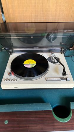 Kenwood KD 500 Turntable