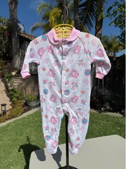 NWT Vintage Baby 6-9 Month Pink Footie One Piece - Bear Horse Design