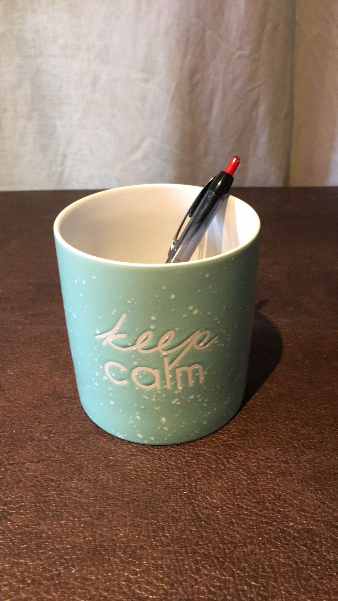 Pens or makeup brush holder