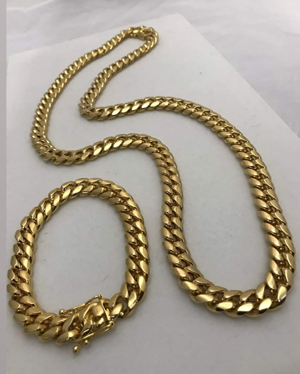 Cuban Link Set 14K Gold Plated Doesn't Loses Color