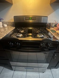Amana - 5.1 Stove