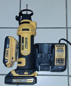 Dewalt Cordless Cut-out Tool