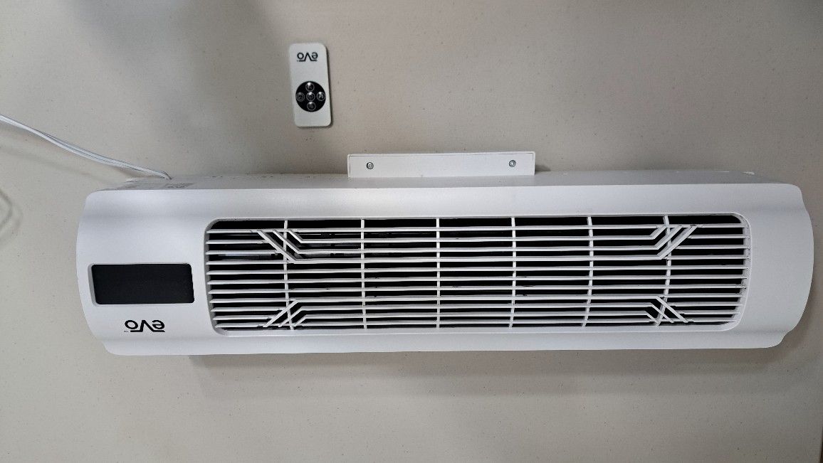 Window Fan with Remote