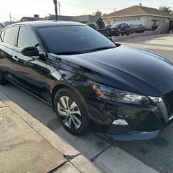 2022 Nissan Altima