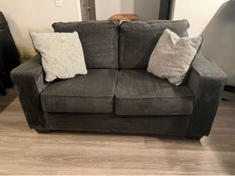Ashley Furniture Altari Loveseat