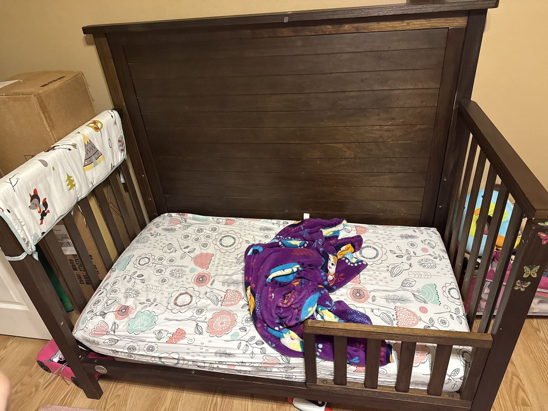 Convertible Crib