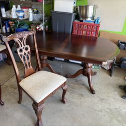Dinning Room Table With 8 Chairs