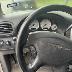 2005 Chrysler Town & Country