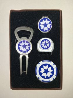 NEW golf kit (divot repair tool, hat clip, brush and 2 pocket chips) $10 FIRM