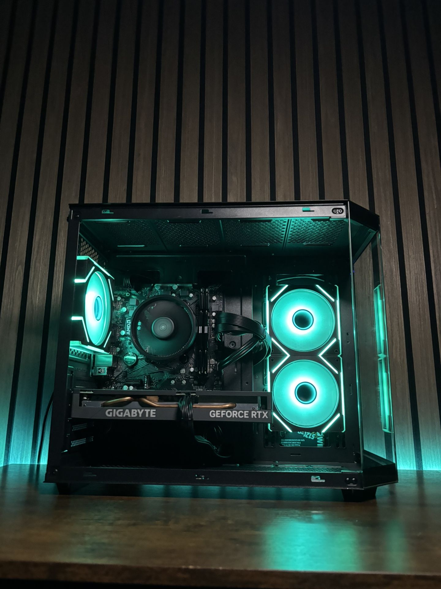 RTX 4060 | RYZEN 5 | 32GB RAM | GAMING PC