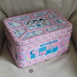 Peanut Beauties Vintage Tin Toy Chest Vintage Box Sorage With Lid, 13 -3/4" Long.