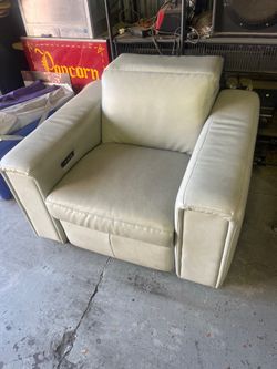 Recliner